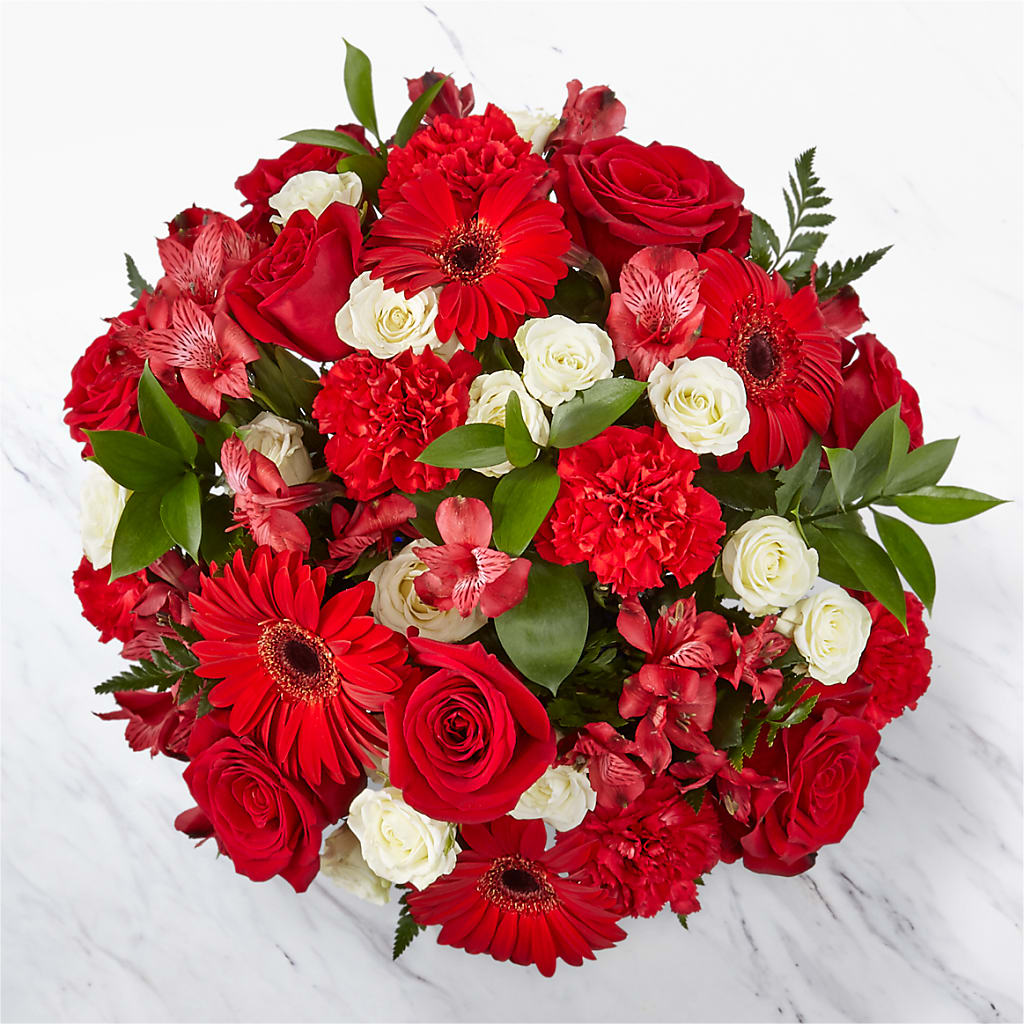 Hearts Embrace Bouquet – MCKNIGHT'S FLOWERSHOPPE INC., Peterborough ON