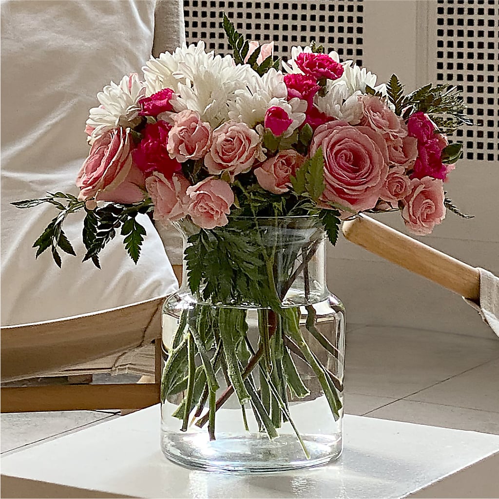 Sweet Surprises® Bouquet – MCKNIGHT'S FLOWERSHOPPE INC., Peterborough ON