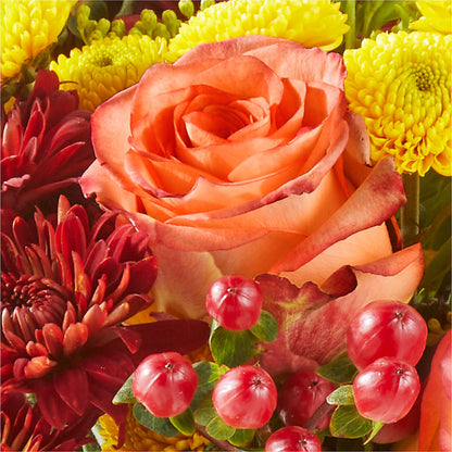 Apple Picking Bouquet – MCKNIGHT'S FLOWERSHOPPE INC., Peterborough ON