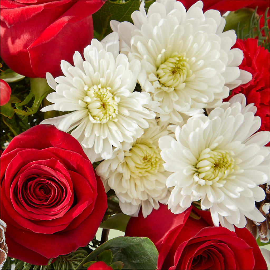 Snow Angel Bouquet – MCKNIGHT'S FLOWERSHOPPE INC., Peterborough ON