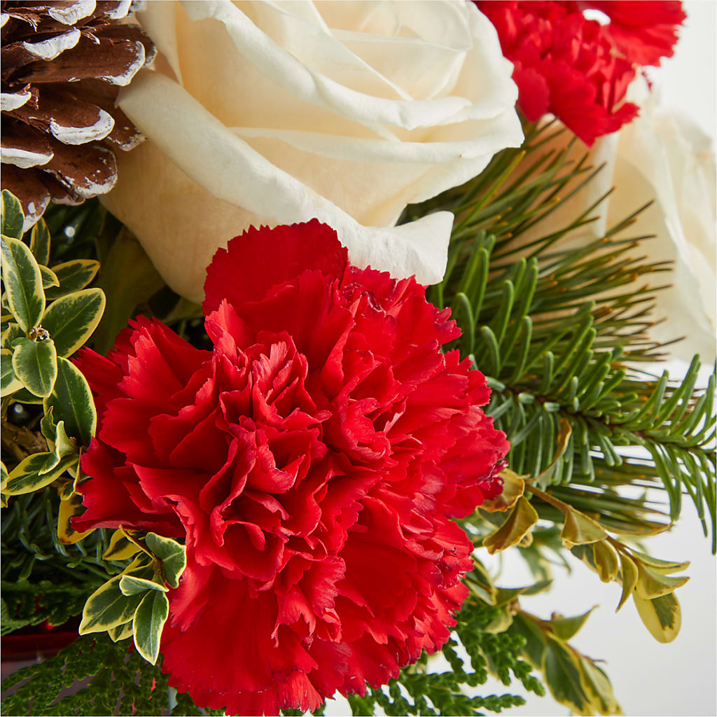 Christmas Market Bouquet – MCKNIGHT'S FLOWERSHOPPE INC., Peterborough ON
