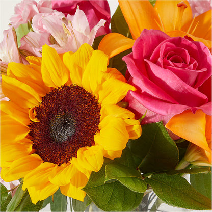 In Full Swing Bouquet – MCKNIGHT'S FLOWERSHOPPE INC., Peterborough ON