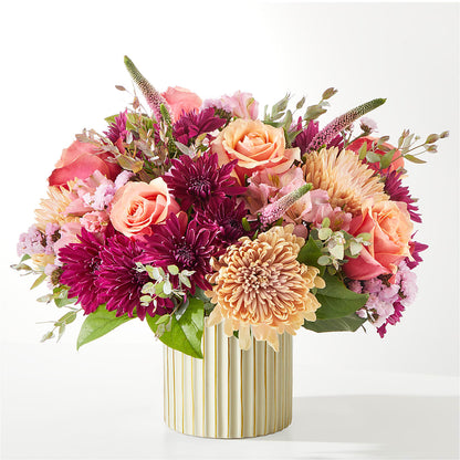 Berry Cobbler Bouquet with Ivory Vase – MCKNIGHT'S FLOWERSHOPPE INC., Peterborough ON