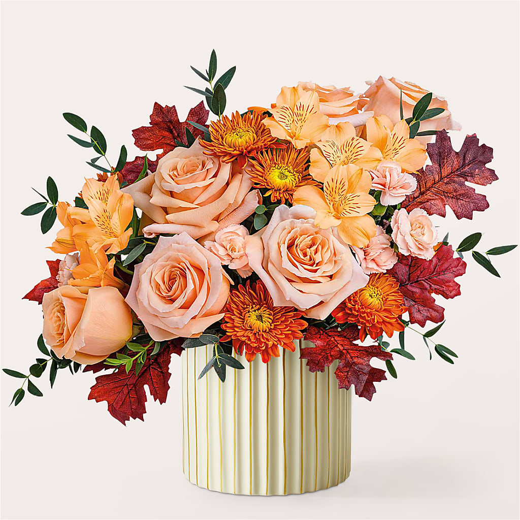 Spiced Latte Bouquet with Ivory Vase – MCKNIGHT'S FLOWERSHOPPE INC., Peterborough ON