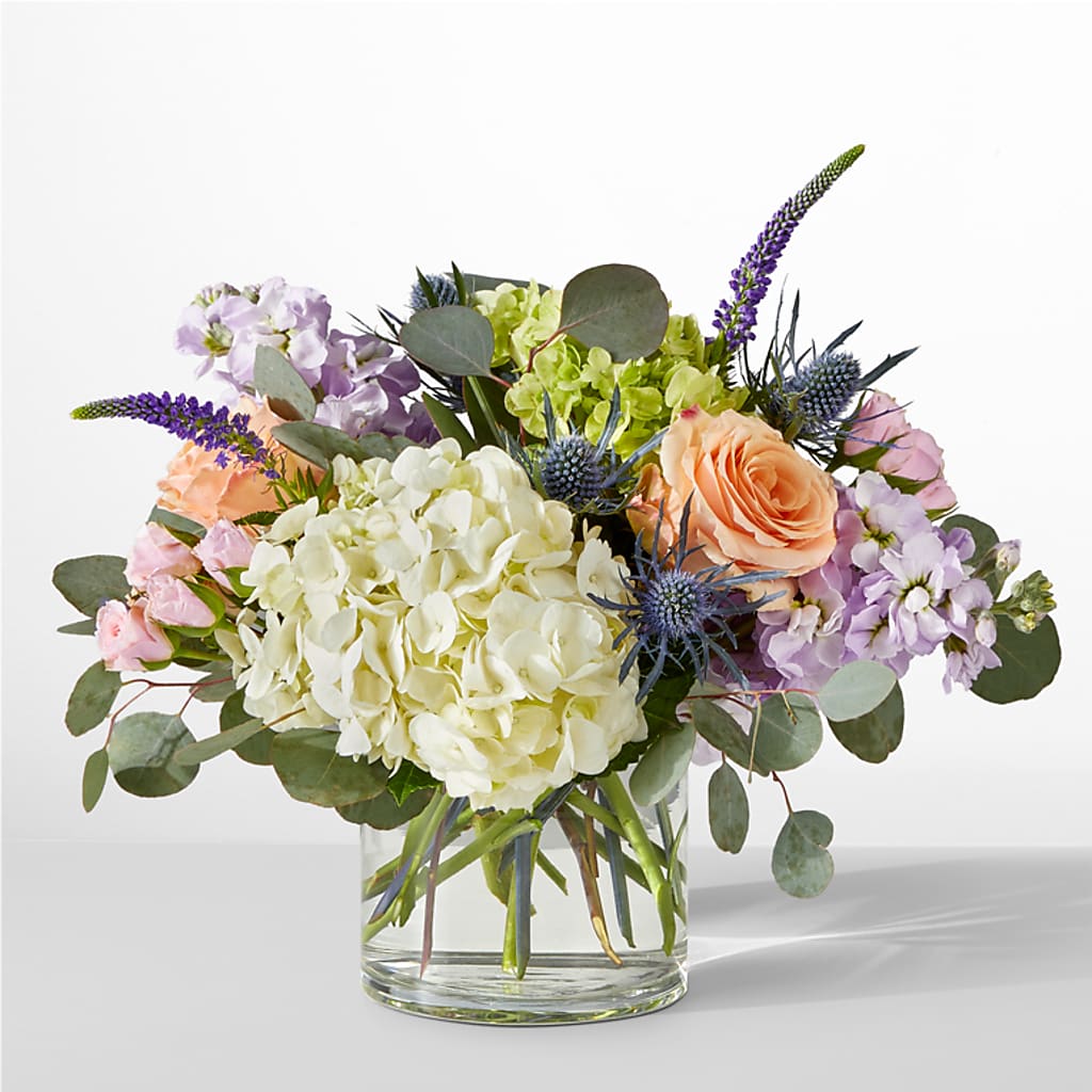 Porch Swing Bouquet – MCKNIGHT'S FLOWERSHOPPE INC., Peterborough ON