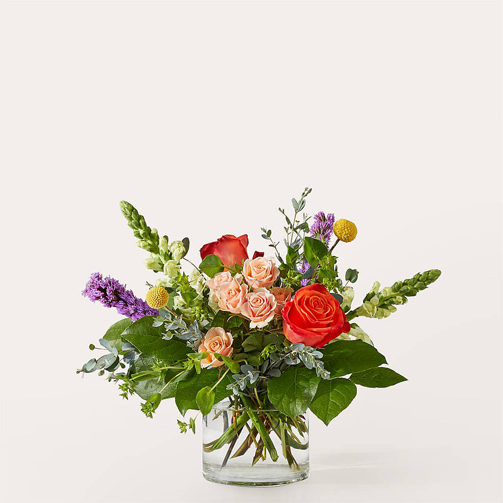 The Standout Bouquet – MCKNIGHT'S FLOWERSHOPPE INC., Peterborough ON