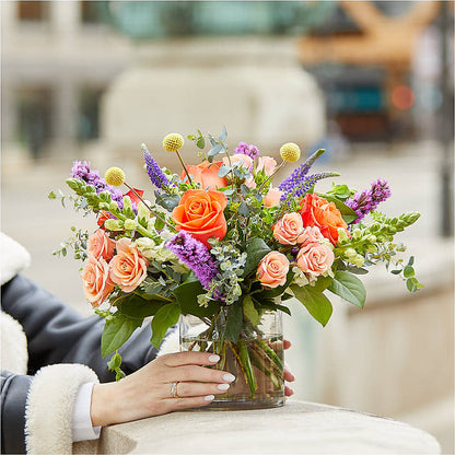 The Standout Bouquet – MCKNIGHT'S FLOWERSHOPPE INC., Peterborough ON