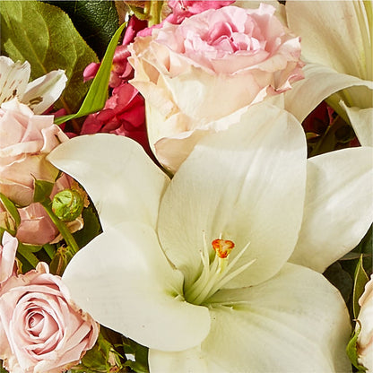 Ballet Slippers Bouquet – MCKNIGHT'S FLOWERSHOPPE INC., Peterborough ON