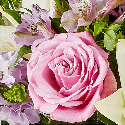 Daydreamer Bouquet – MCKNIGHT'S FLOWERSHOPPE INC., Peterborough ON