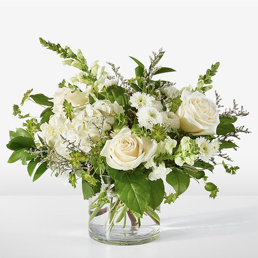 Hint of Vanilla Bouquet – MCKNIGHT'S FLOWERSHOPPE INC., Peterborough ON