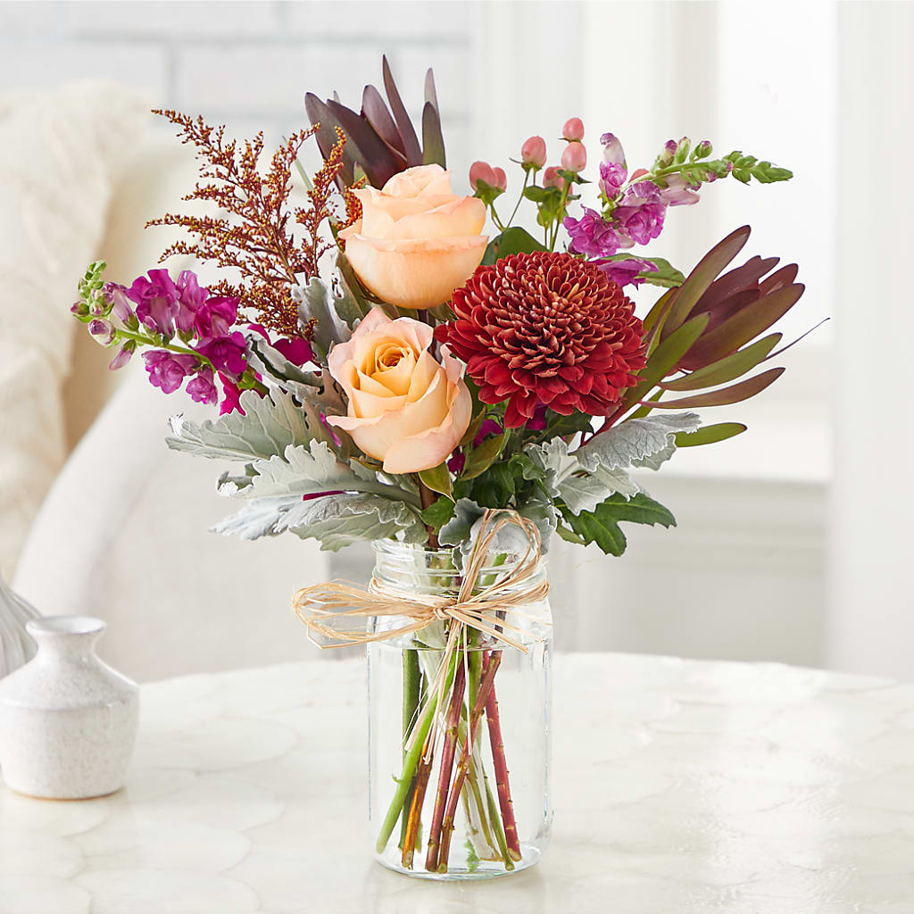 Moody Hues Bouquet – MCKNIGHT'S FLOWERSHOPPE INC., Peterborough ON