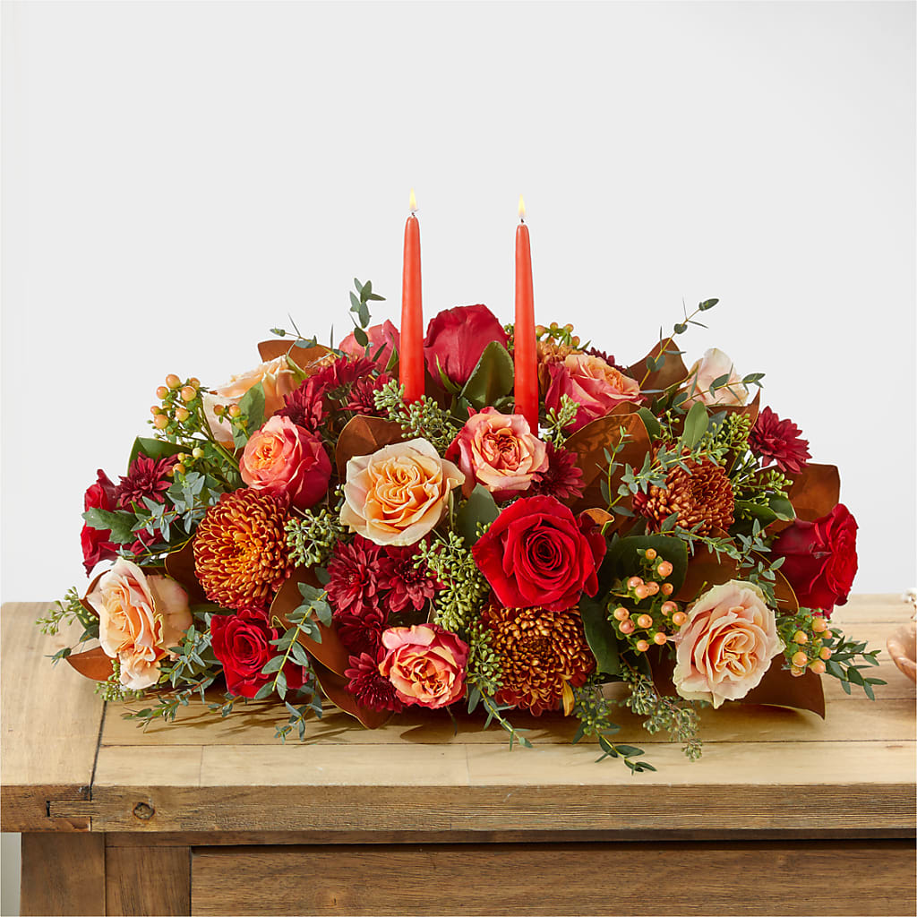 Gather Near Centerpiece – MCKNIGHT'S FLOWERSHOPPE INC., Peterborough ON