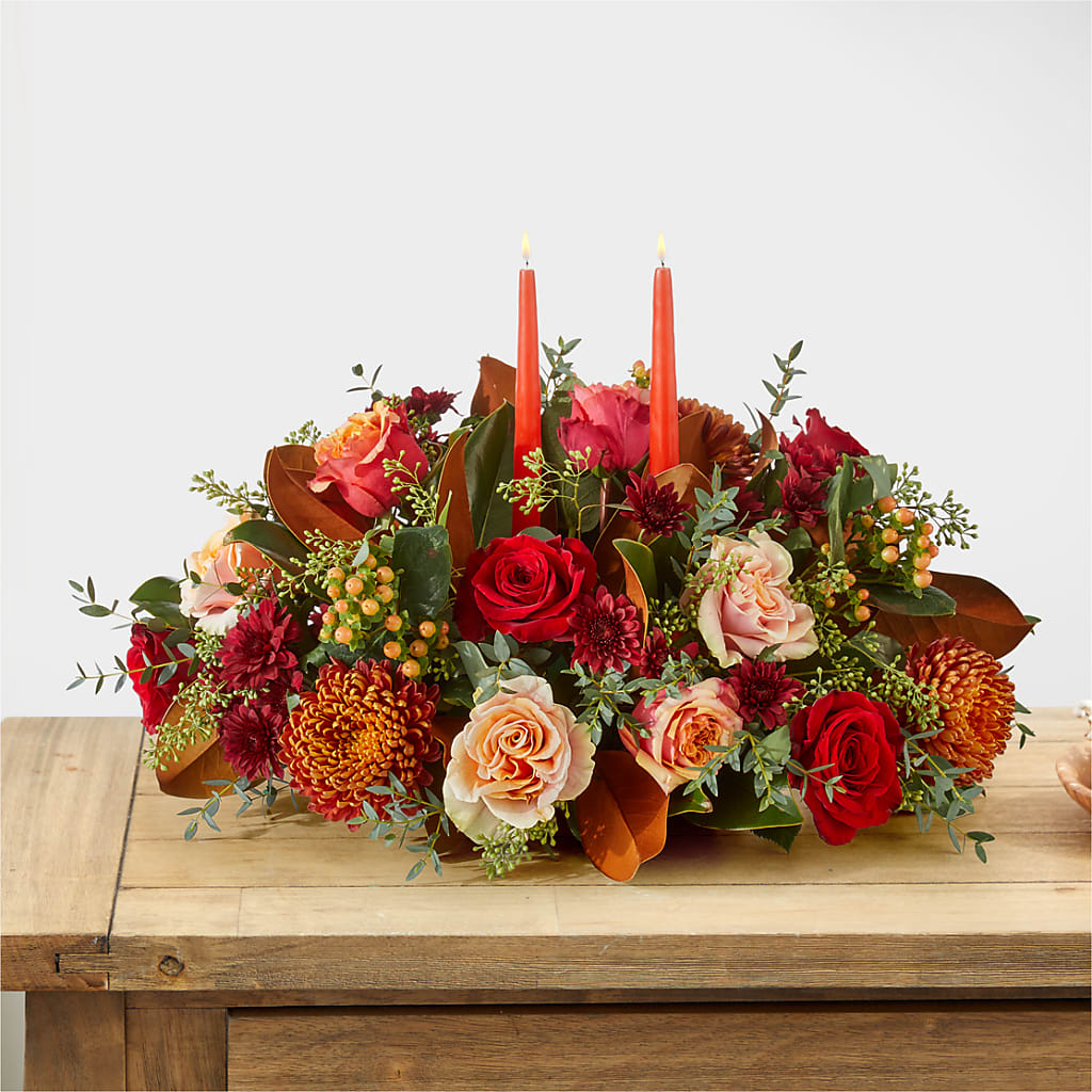 Gather Near Centerpiece – MCKNIGHT'S FLOWERSHOPPE INC., Peterborough ON