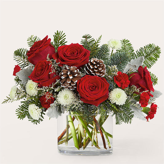 Yule Cheer Bouquet – MCKNIGHT'S FLOWERSHOPPE INC., Peterborough ON