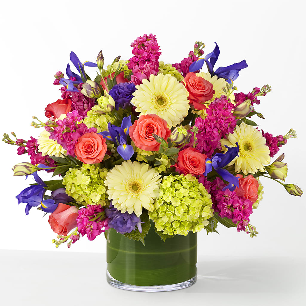 The Couture – MCKNIGHT'S FLOWERSHOPPE INC., Peterborough ON